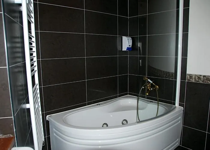 Hotel Rural El Balcon De Montija